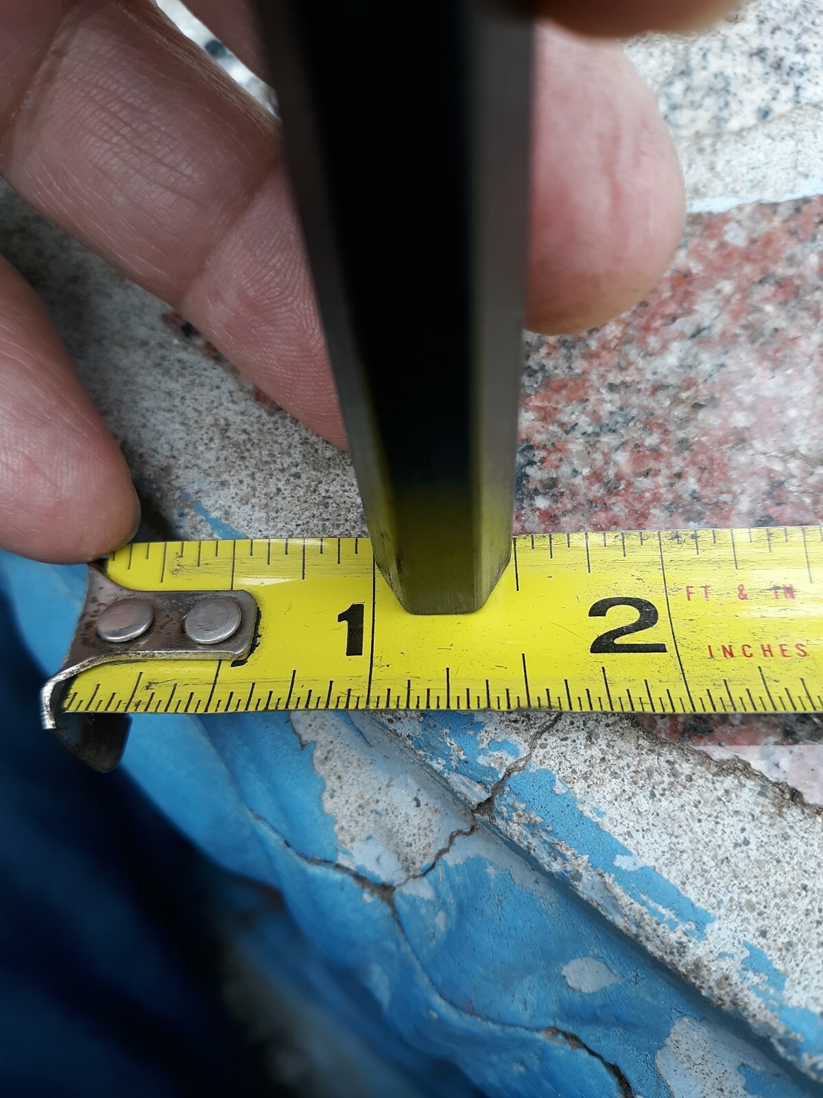 3 1/2″ x 1/2″ Hexagon Mischmetal ferro rod firesteel “LIL Mas Chin-6-Gon”