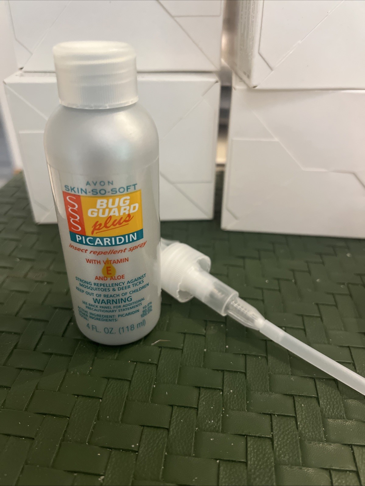 New Avon Skin So Soft Bug Guard Plus Picaridin Spray 4oz Insect Repellent Pump
