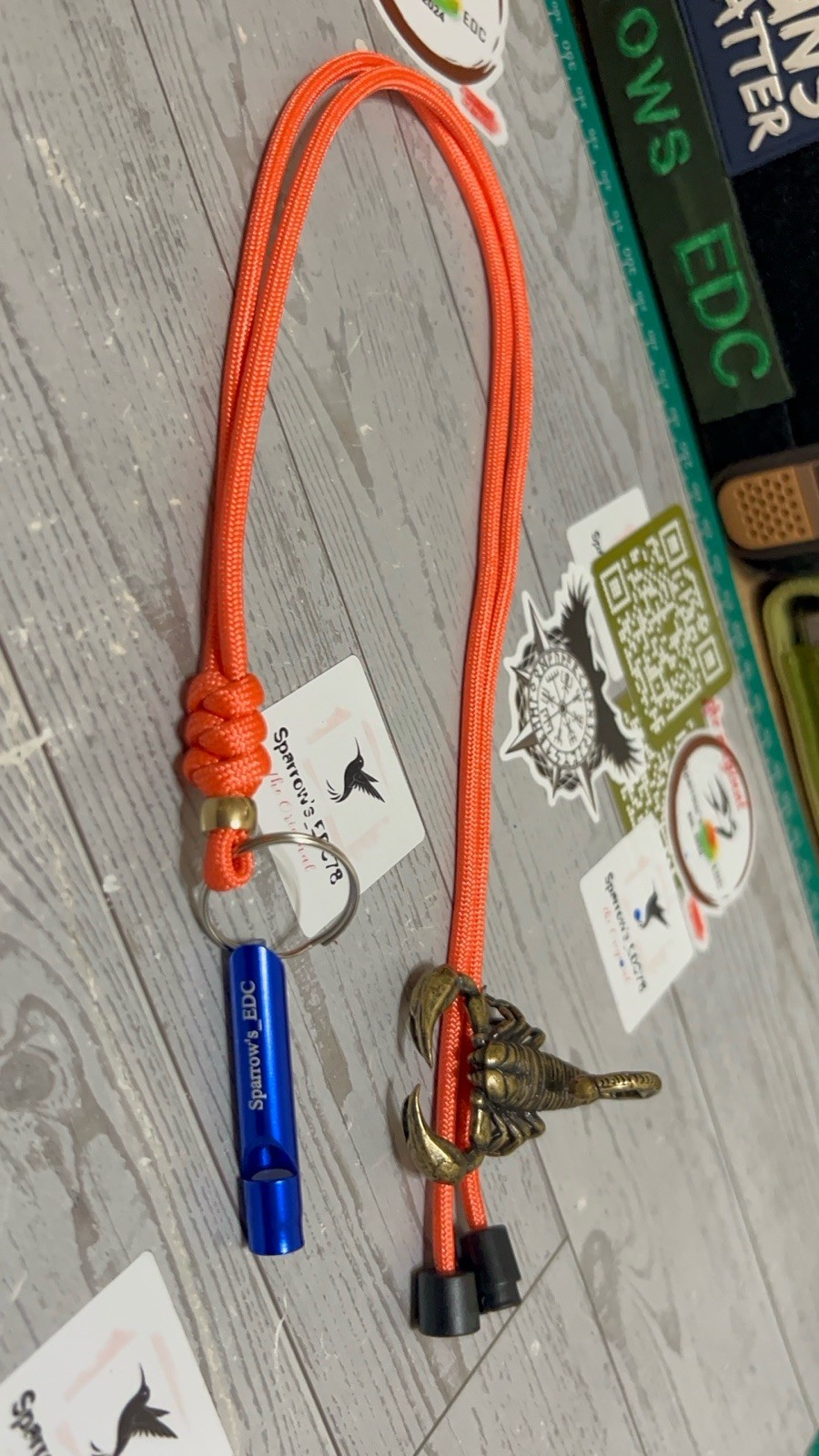 Sparrow’s EDC Survival Aluminum Whistle Keychain / Safety Lock/Breakaway Buckle