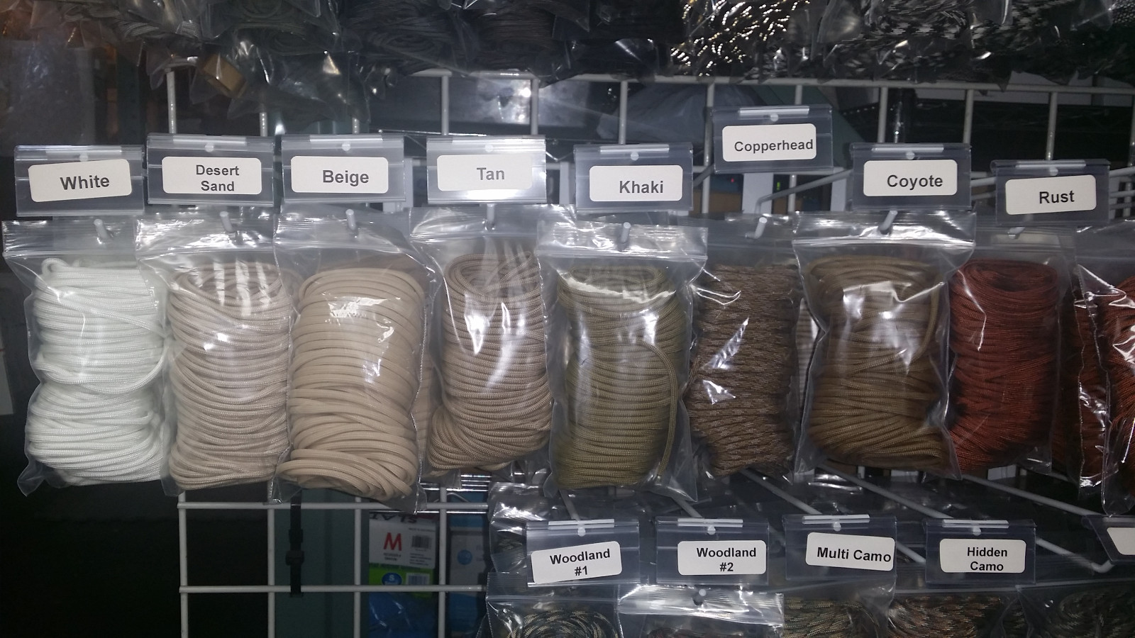 Paracord Survival Rope Bracelet Kit with 100 Feet 550 lb Para Cord & 10 Buckles