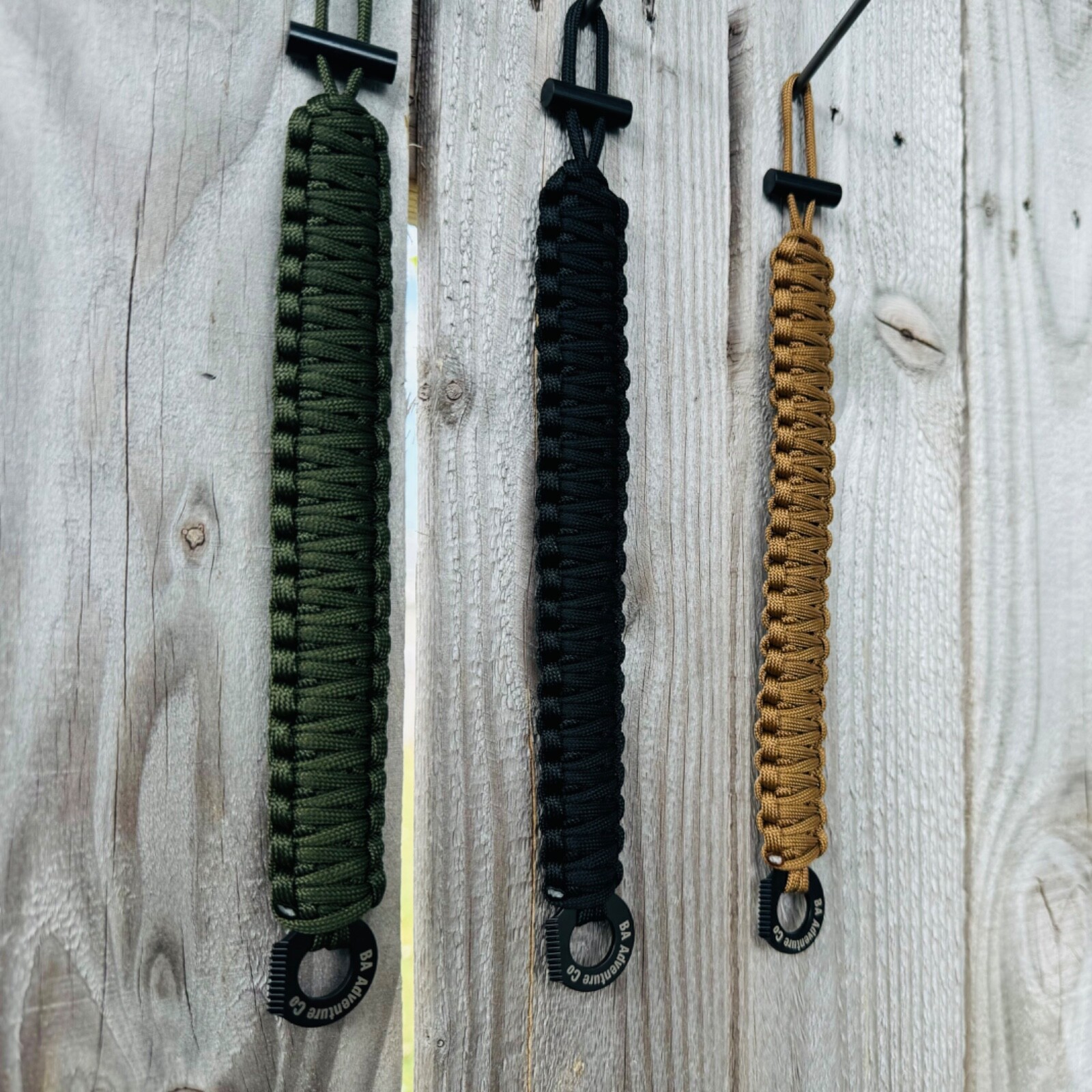 Survival Paracord Bracelet with Fire Starter – Black