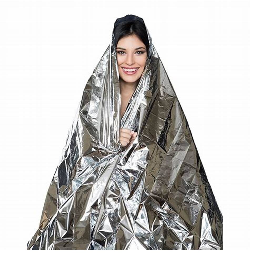 5 Pack Emergency Blankets Thermal Mylar Survival Safety Insulating Heat 54″x 82″