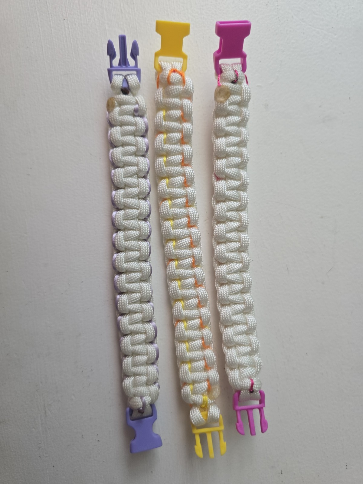 3 Paracord Bracelets 550lb White Approx 6.5″ Outdoor Stylish Waterproof Handmade