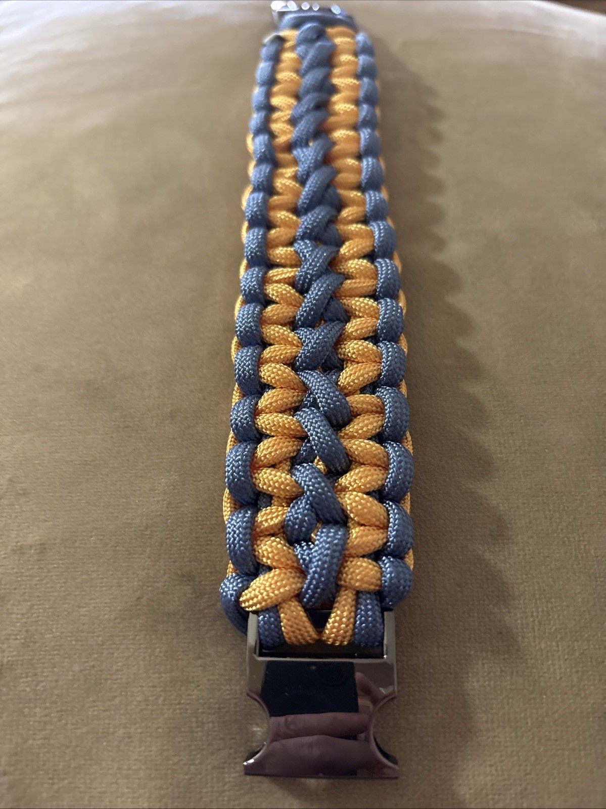 Paracord Survival Bracelet ( Medium Size ) Blue/Gold , 550 7 Strand Metal Buckle