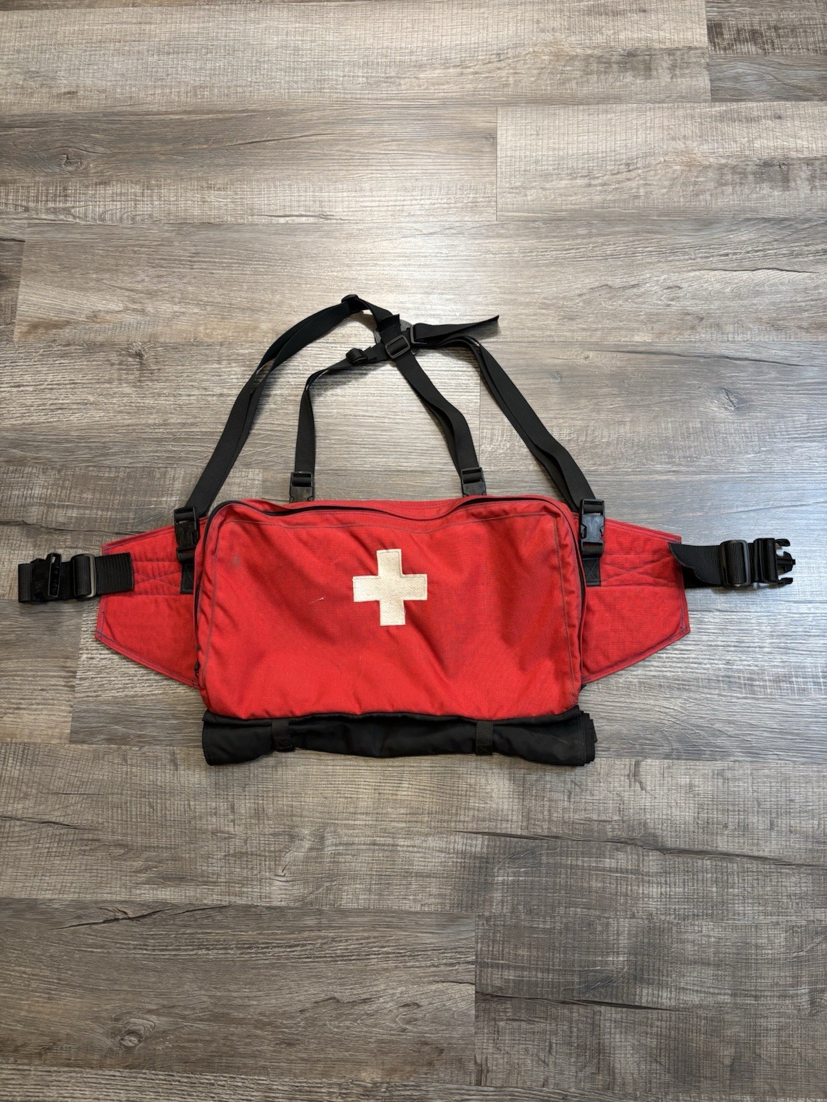 VTG Ski Patrol Search And Rescue First Aid Pack Heavy Duty Canvas Butt Pack