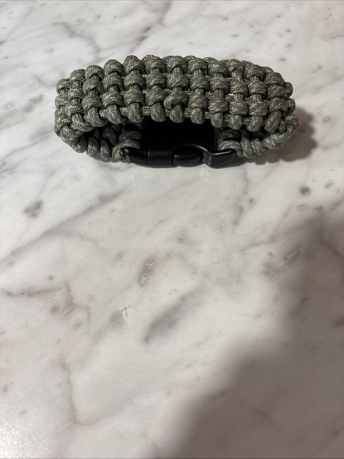 Paracord Survival Bracelet, 12 1/2 Feet Of 550 Lb 7 Strand .