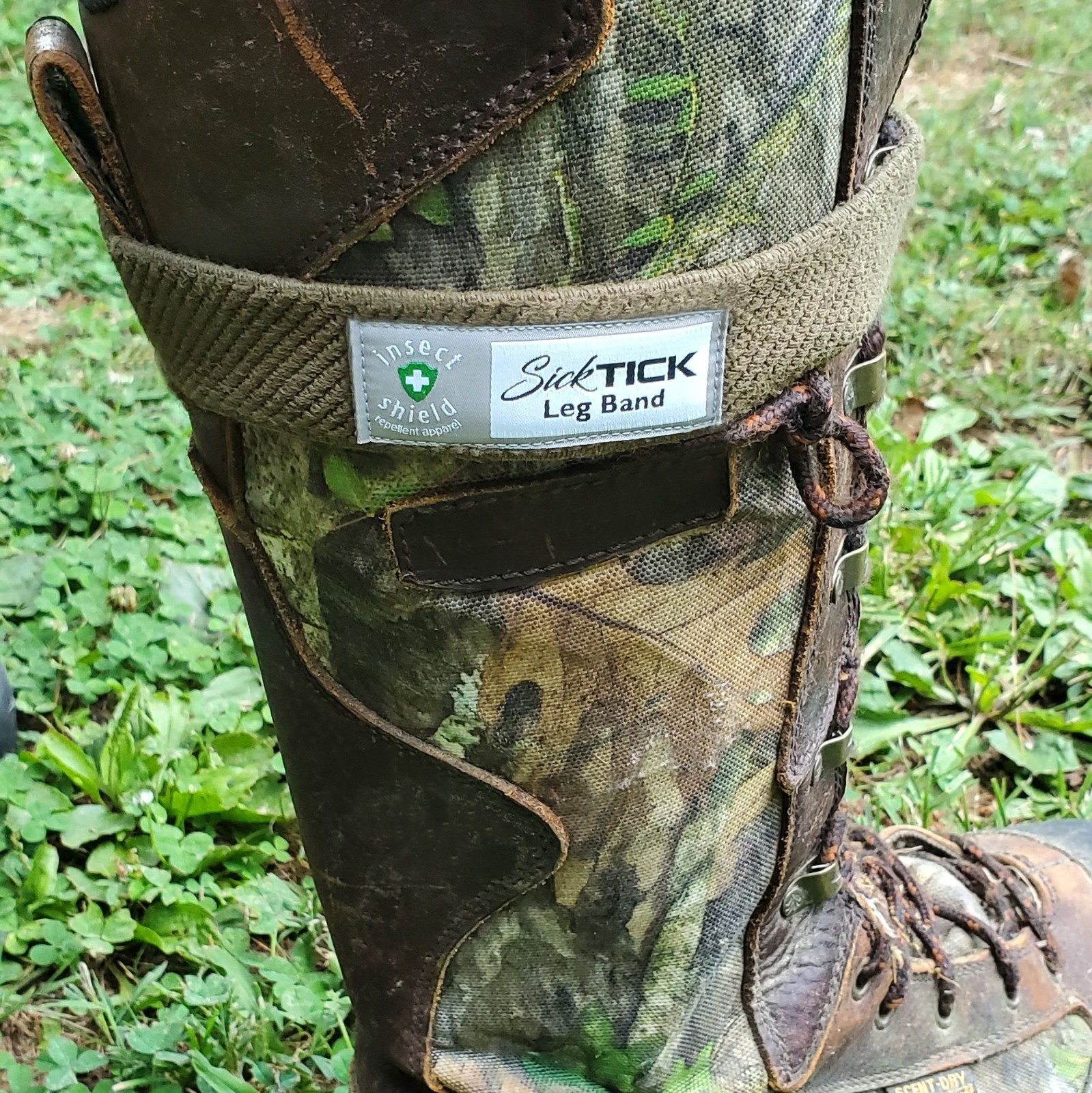 SickTick Tick and Chigger Repellent Leg Bands with InsectShield Technology