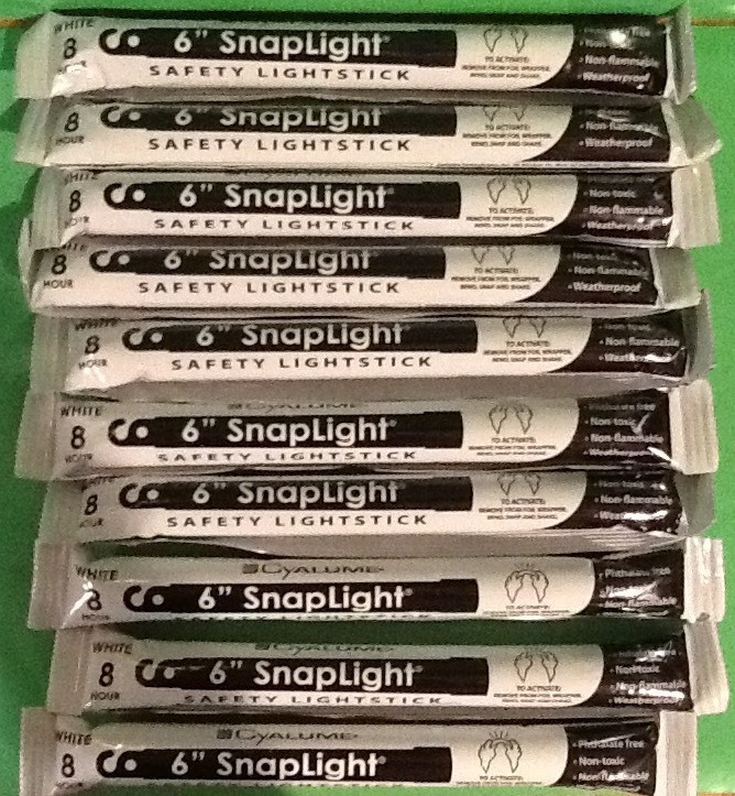 Lot of 10 Cyalume White 8 Hr Lightsticks Emergency Prepper BUG OUT BAG EXP 2024