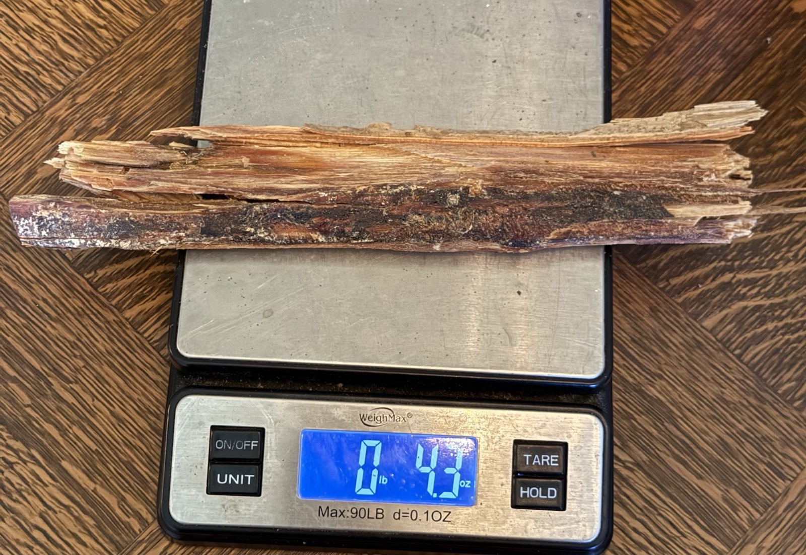 Solid Resin Core Exceptional Hot Lasting Fatwood Long Leaf Pine Log 4.3 OZ Texas