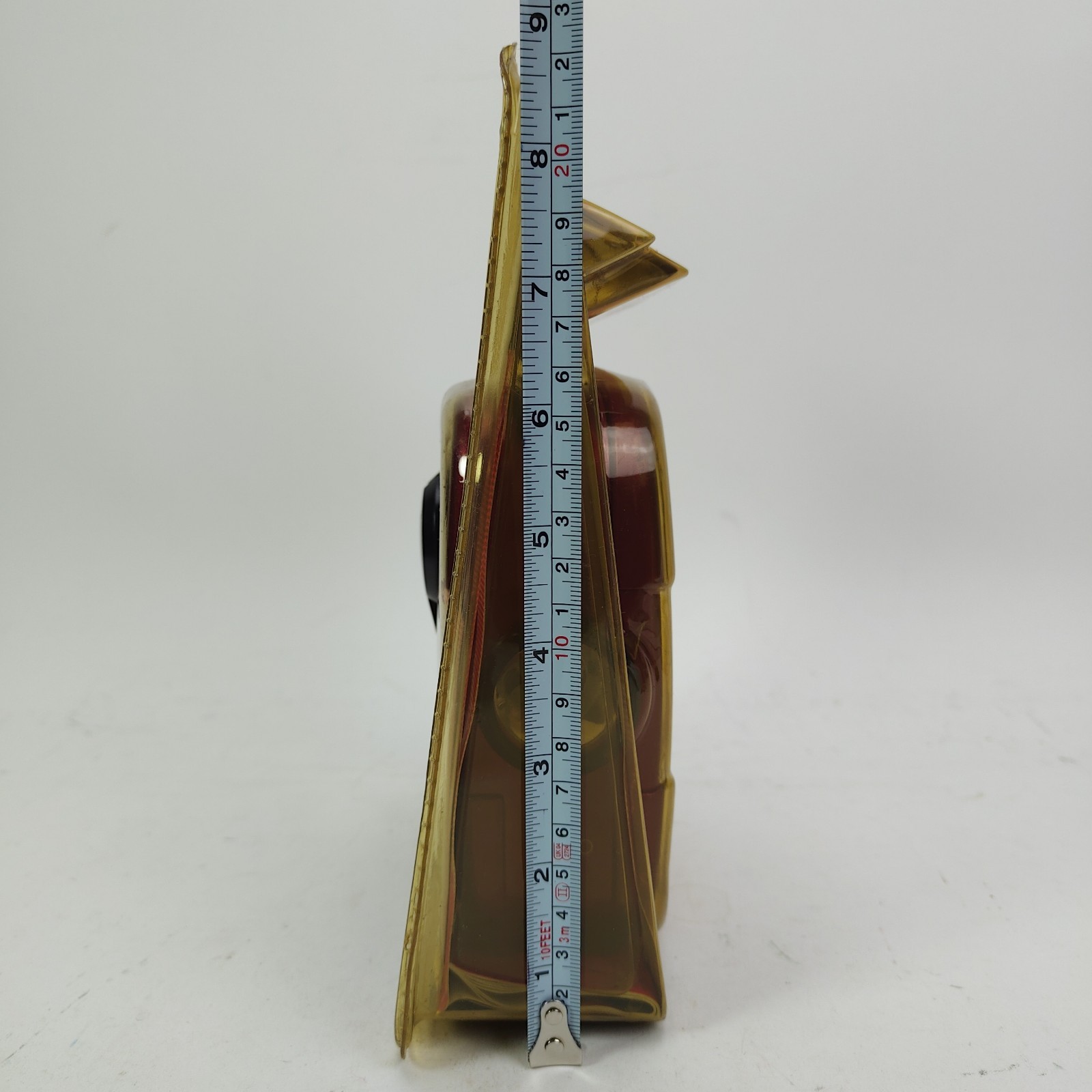 Maximo Emergency AM/FM Radio Clock Crank Generator Thermometer Winter Weather