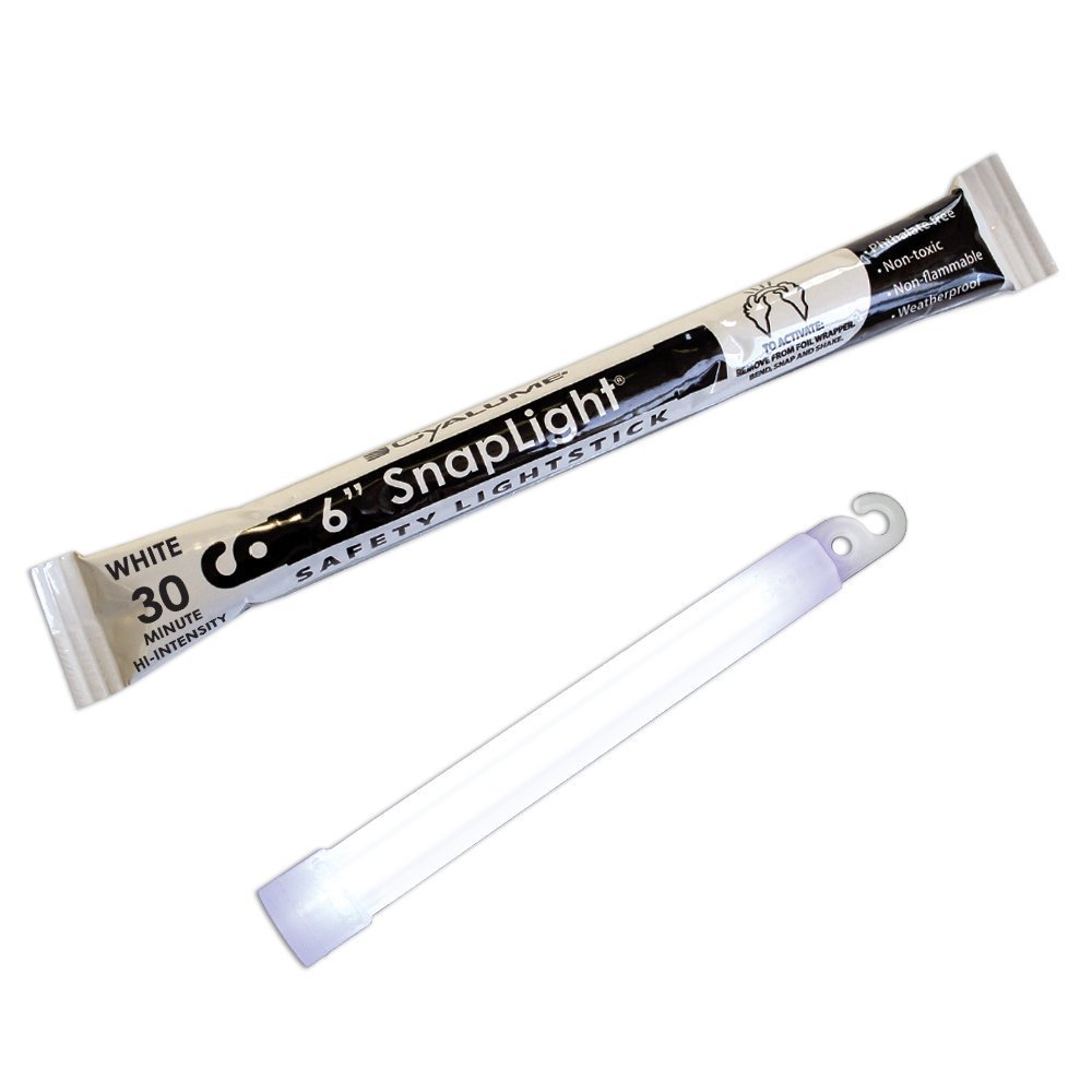 Lot of 8 Cyalume White 30 MIN HI-Intensity Lightsticks EMP Prepper EXP 03/2022