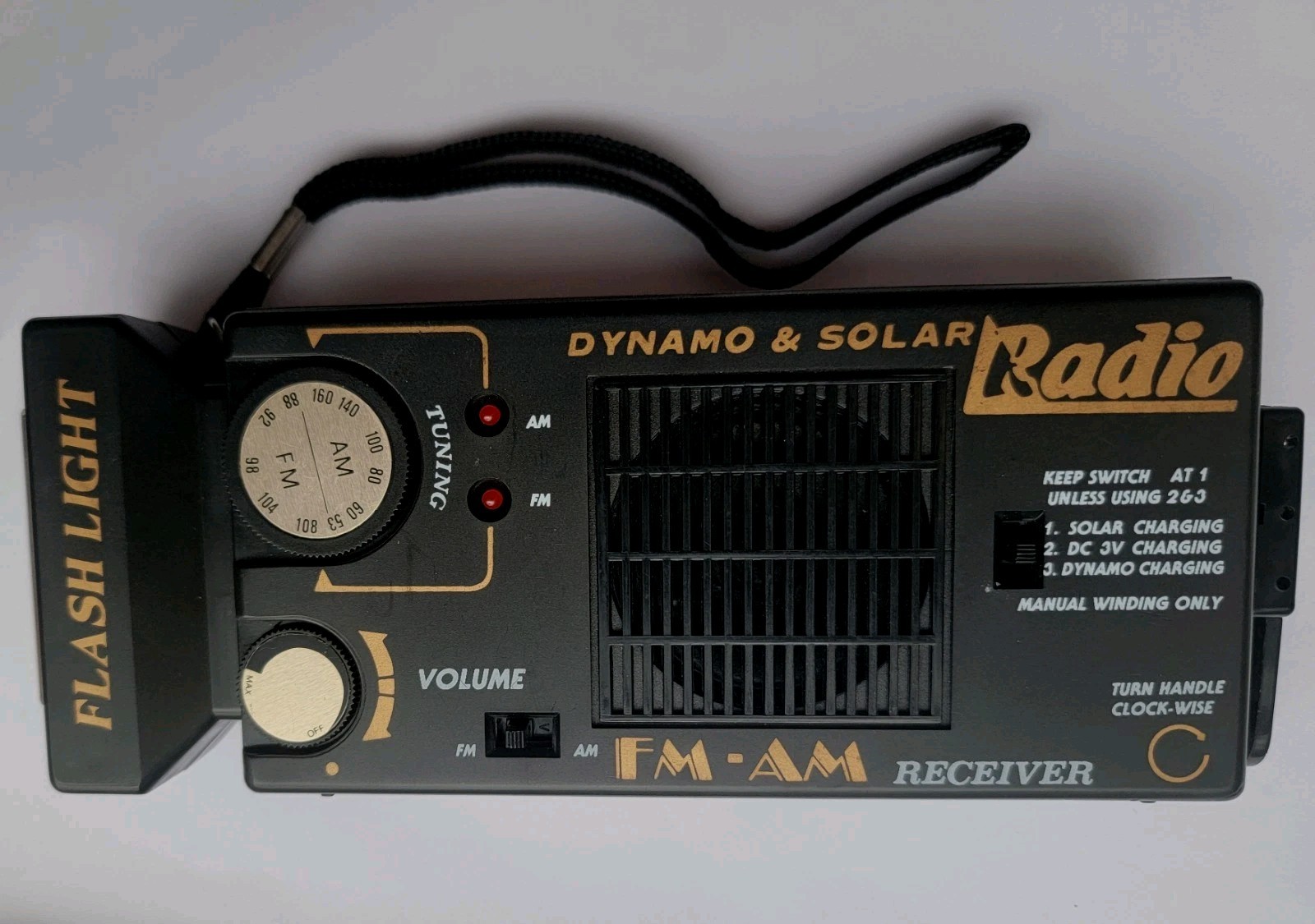 Solar, Battery,DC Crank AM/FM Radio,Flash Light Y2k