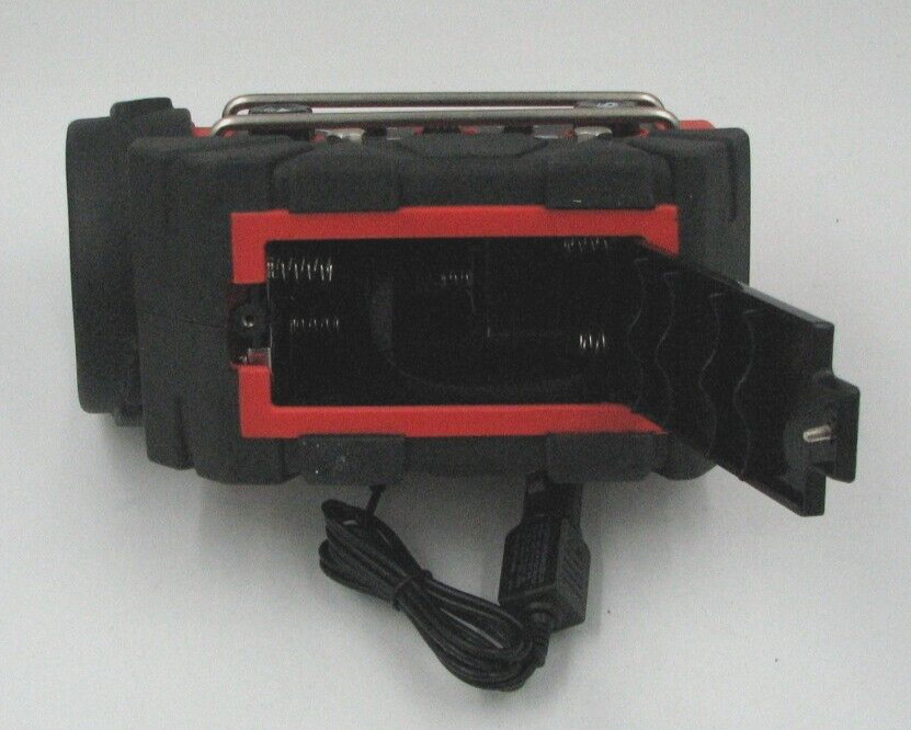 Black & Decker WS100AB Rechargeable Weather Radio Flashlight