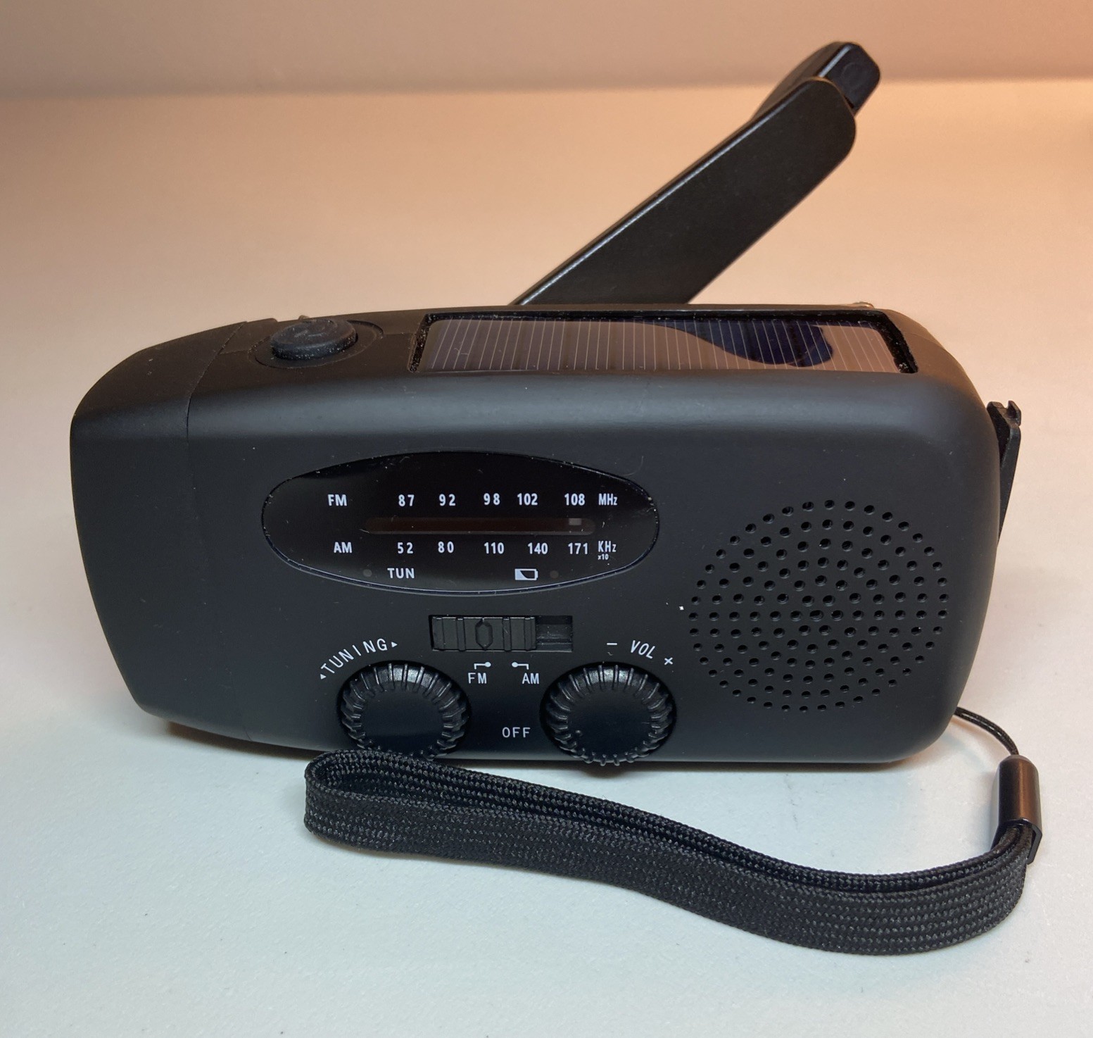 Portable Solar Emergency Weather Radio Hand Crank AM/FM NOAA Survival Black