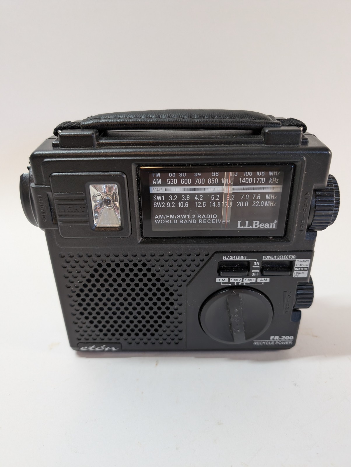 LL Bean Eton Radio FR-200 Emergency Short Wave AM/FM Hand Crank BLK Eton TESTED!