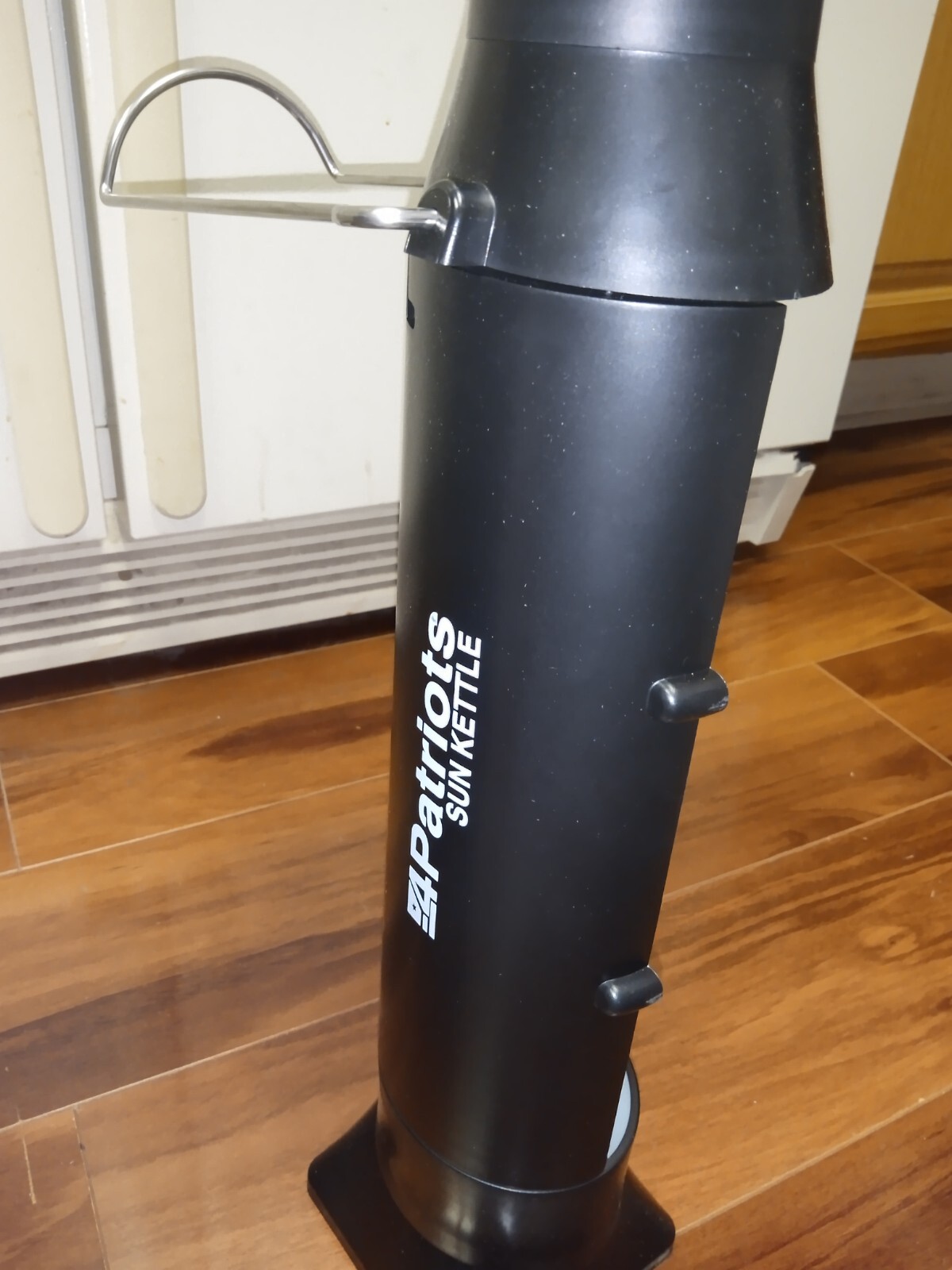 4Patriots Sun Kettle Water Heater: Portable Solar Thermos 16.9fl oz / 500ml