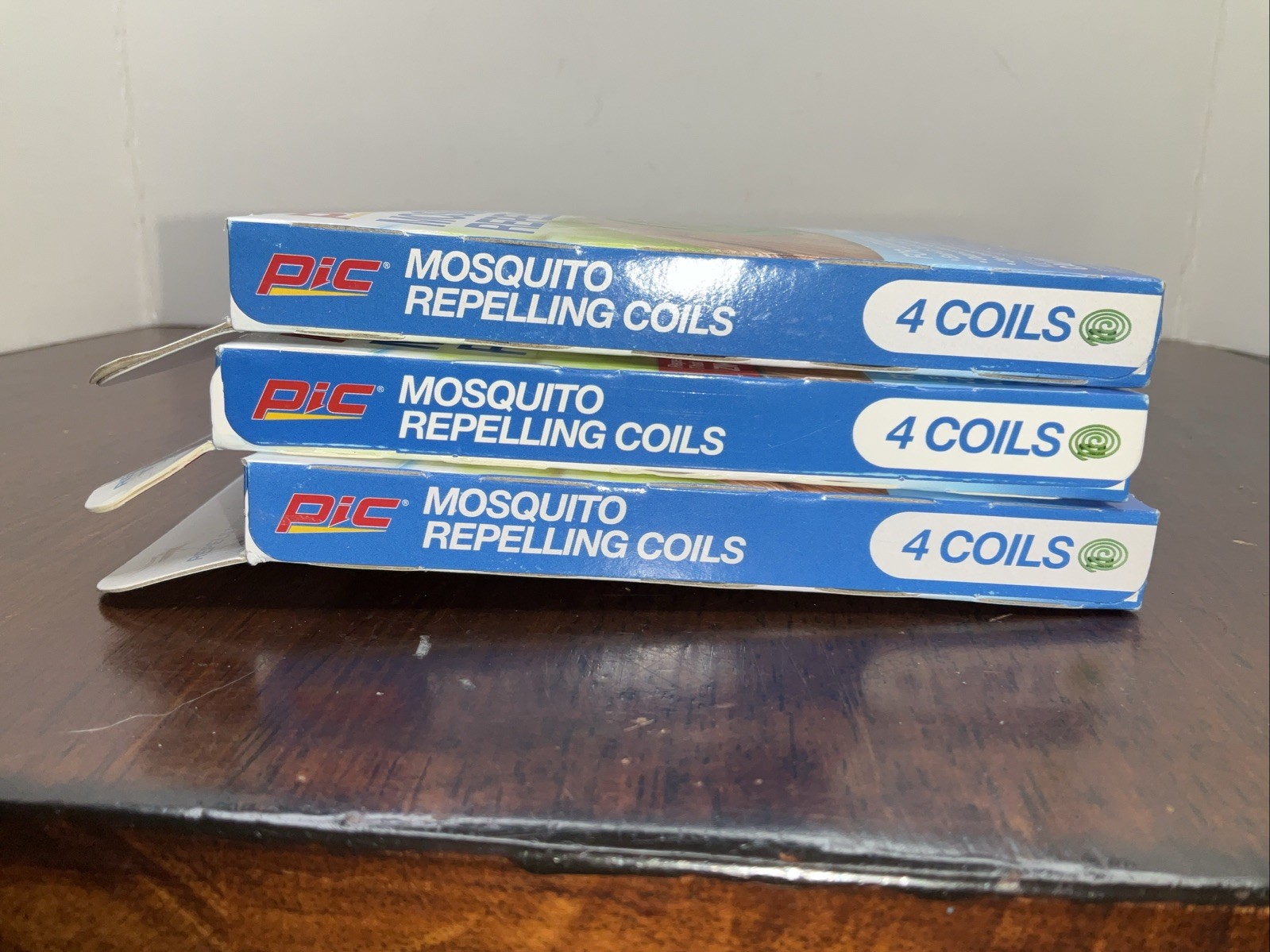 Pic Outdoor Mosquito Repelling Coils 3 Packs, 12 Coils