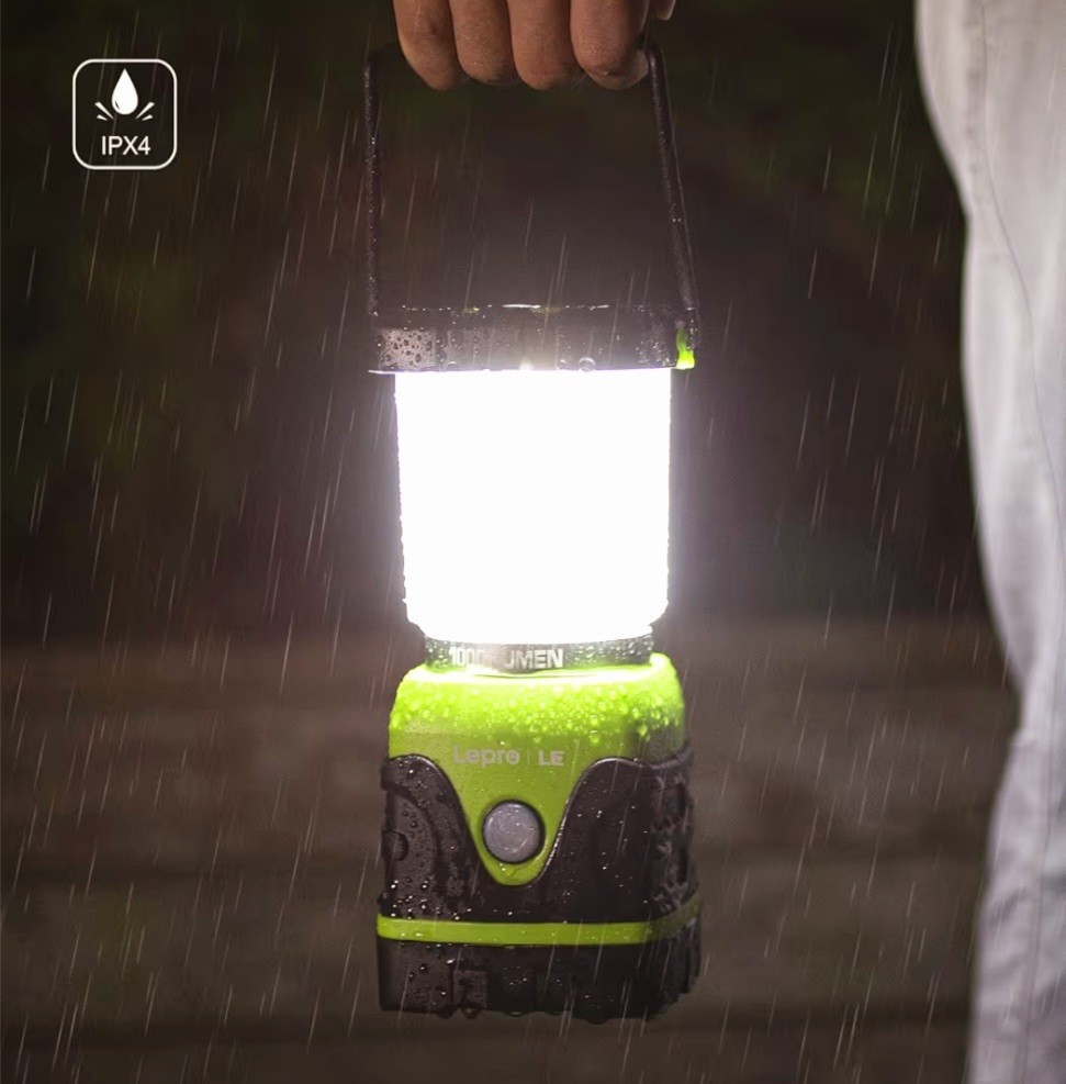 LEPRO 1000 LUMEN LED CAMPING LANTERN EMERGENCY & SURVIVAL LIGHT NEW REG BATTERIE