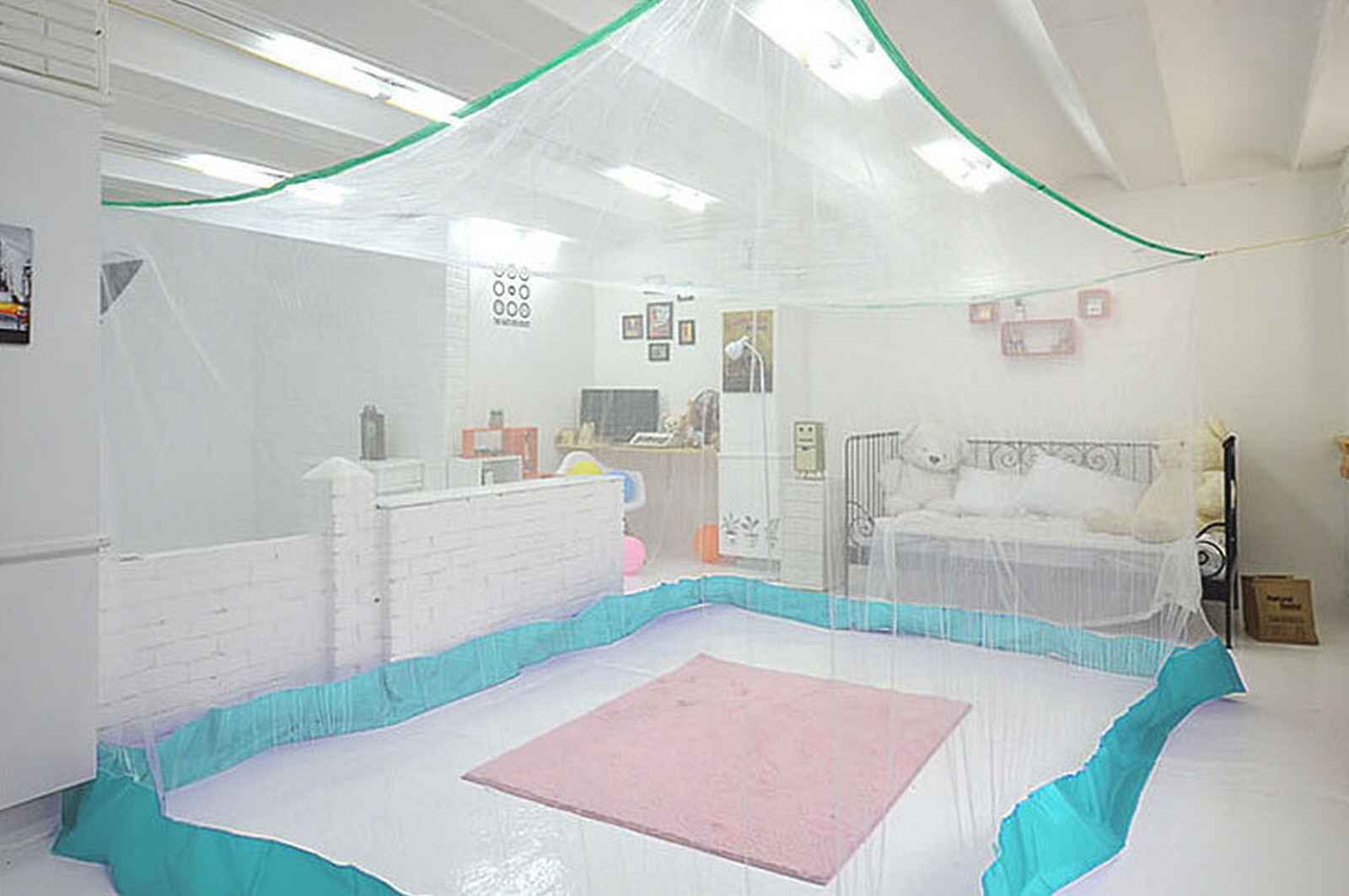 Extra Large size White Mosquito Fly Net Netting Indoor Outdoor Camp Portable NEW