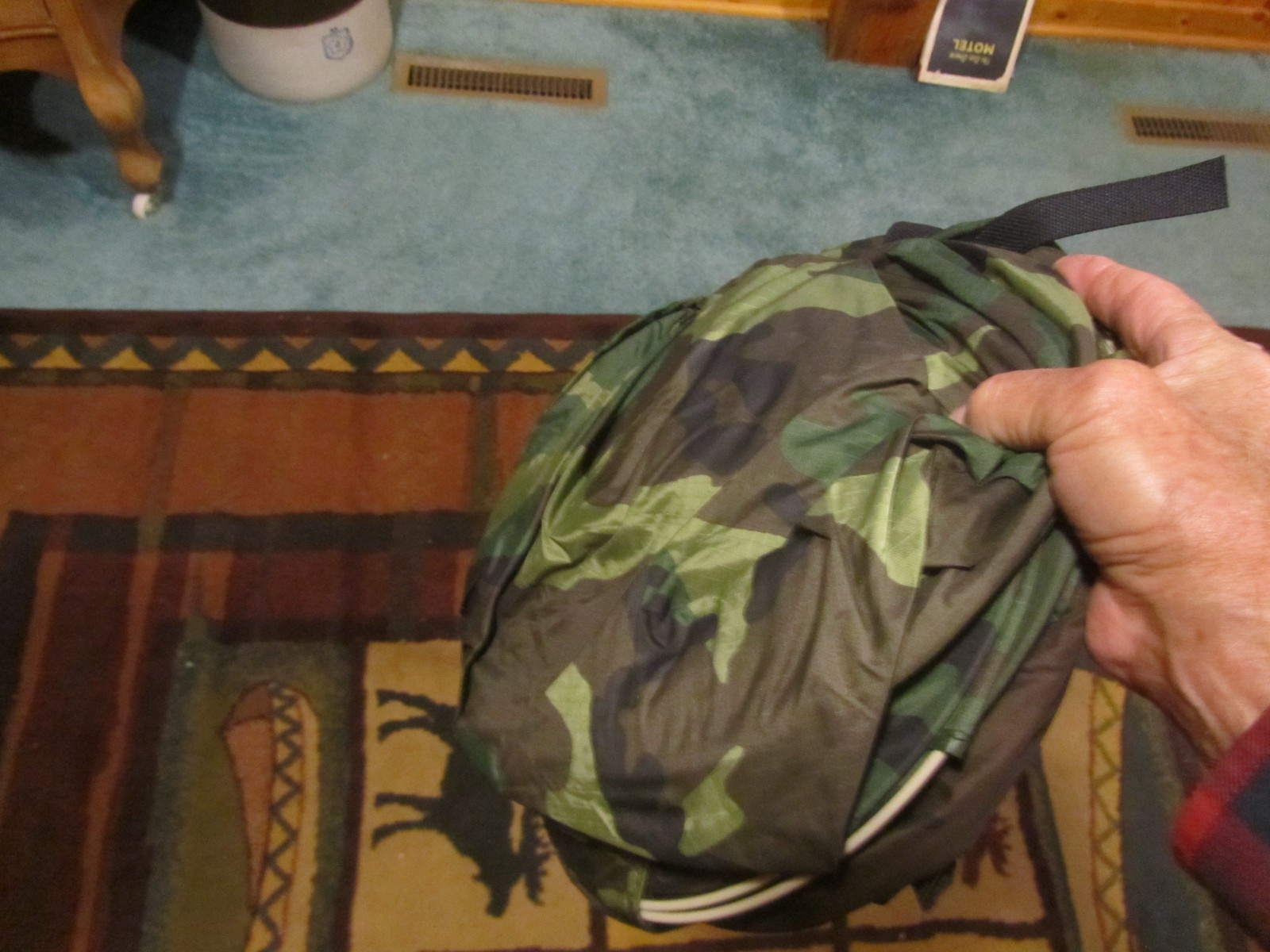 NWT Iguana Bed Net System M81 Woodland Camo Bug Net Pop Up Tent