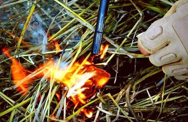HUGE 5 x 1/2″ FERRO ROD Fire Starter Survival Striker Flint + Emergency Paracord