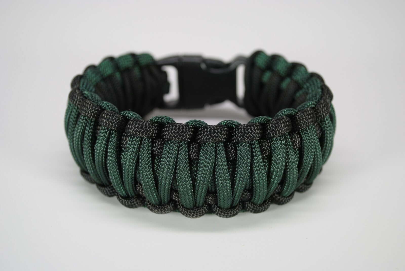 550 Paracord Survival Bracelet King Cobra Black/Emerald Green “Made in the USA”