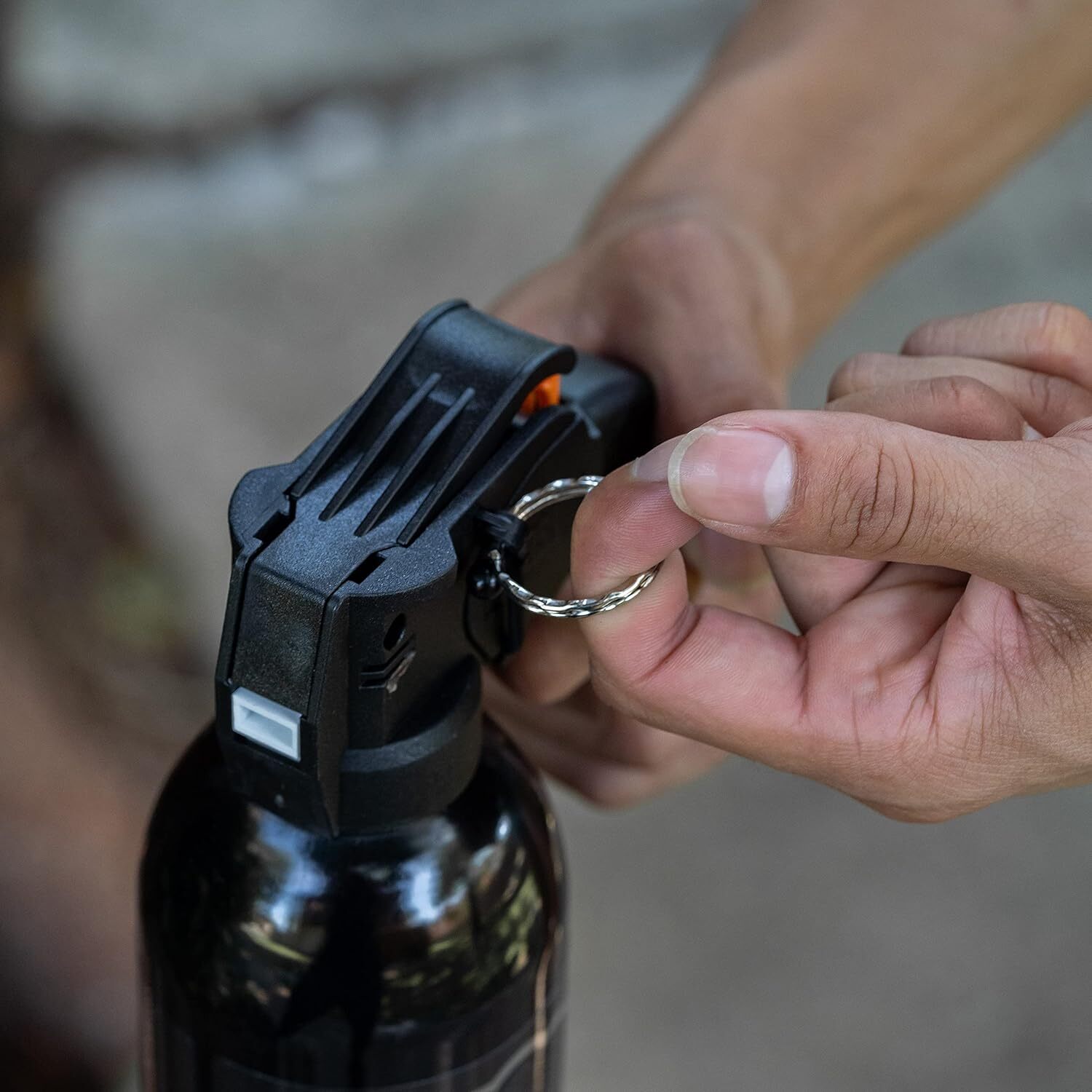 Police Magnum Pepper Spray 16 oz Pistol Grip Fogger Home Defense Unit
