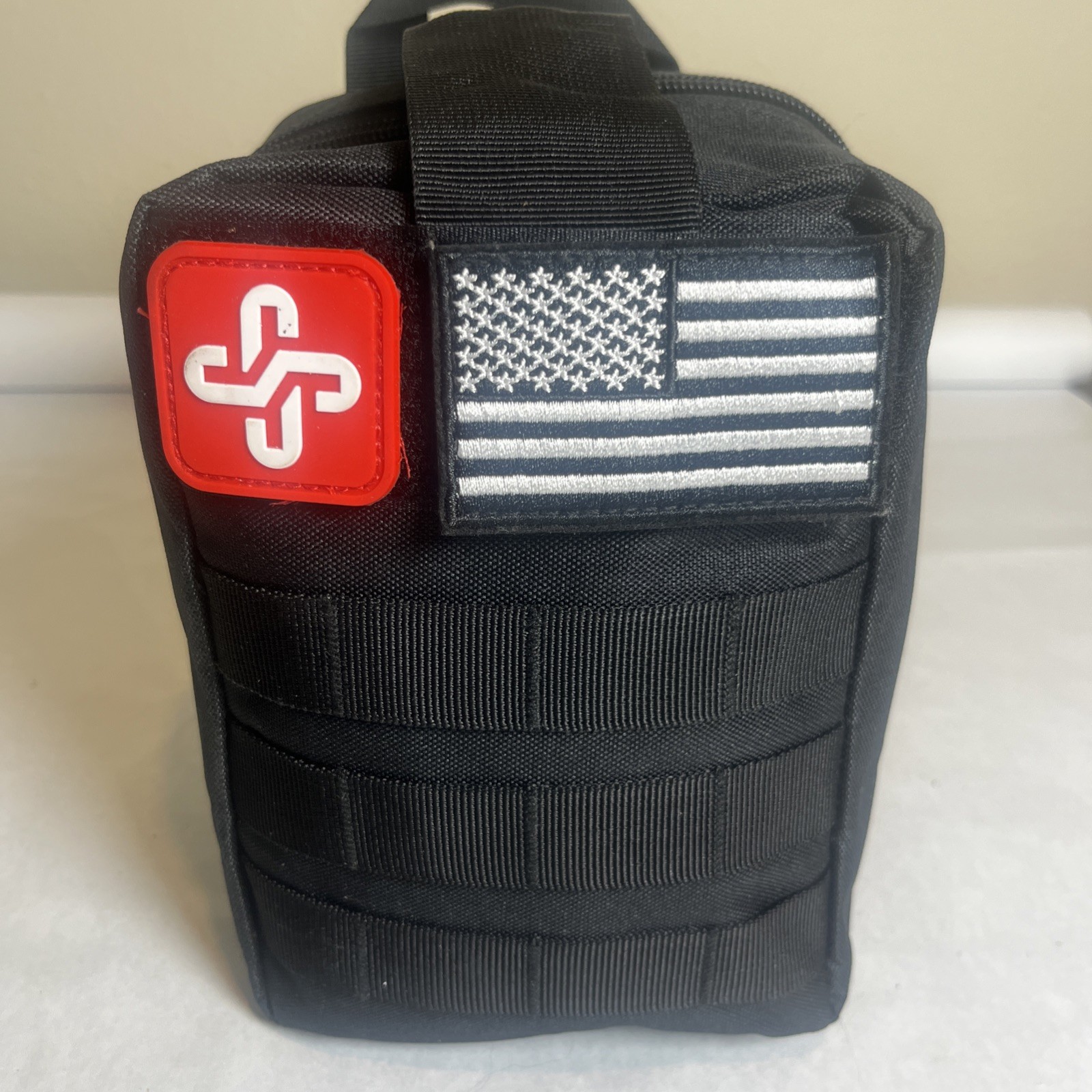 Survival Kit, 250Pcs Survival Gear First Aid Kit with Molle System Compatible