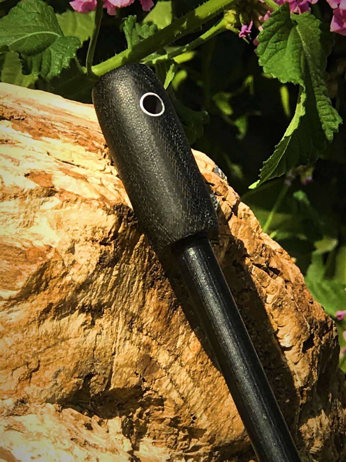 Handmade Black Micarta 3/8″ Ferrocerium Rod