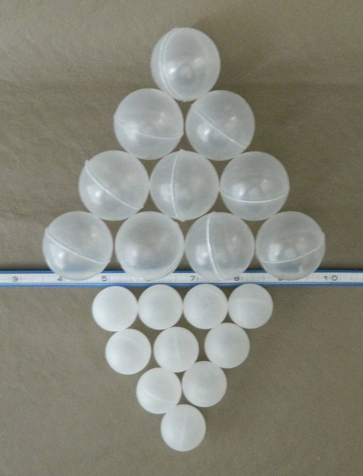 20 Hollow Polypropylene Balls for Paracord projects & More 1-1/2 inch & 1 inch