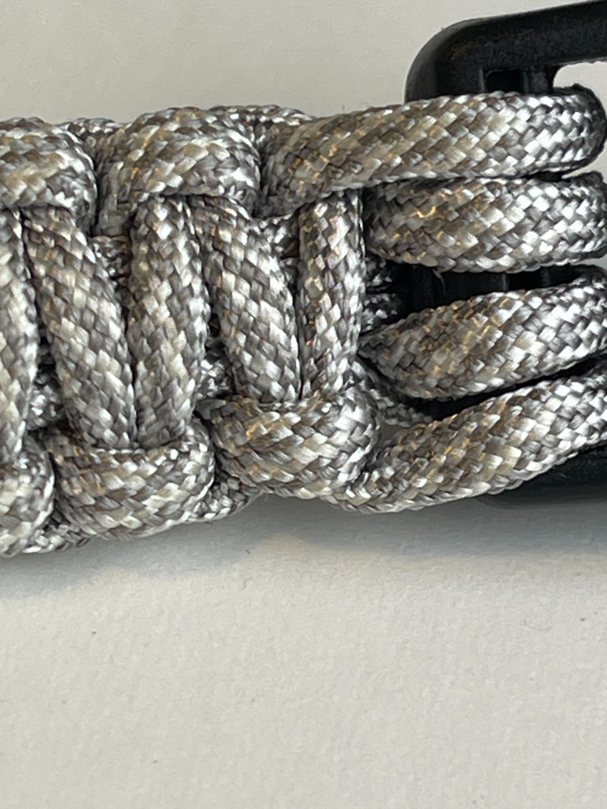 Paracord Bracelet Hiking Outdoor Survival Gear Clip Closure max 9″ wrist silver