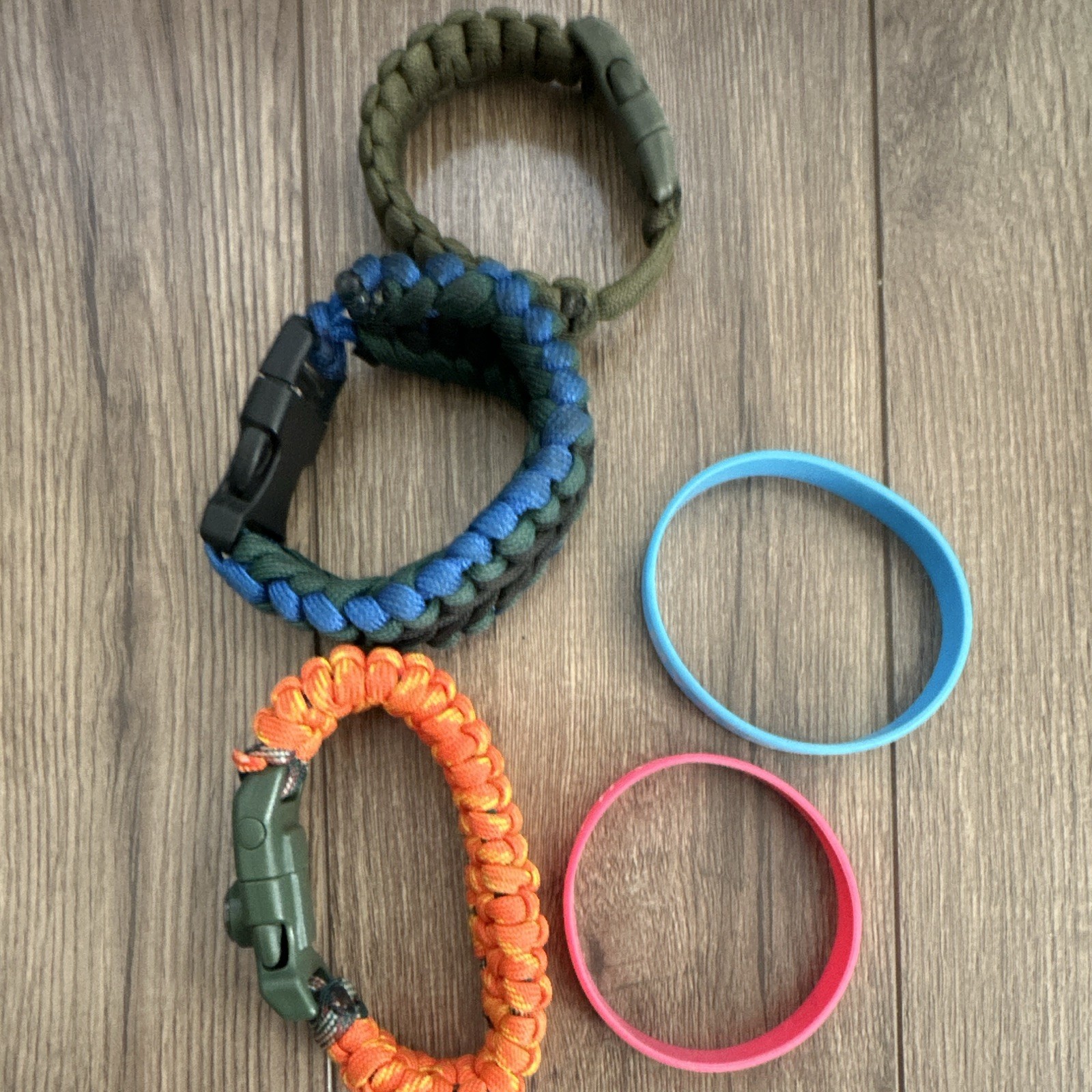 3-Pack Multicolor Nylon Paracord Survival Bracelets w/ Compass, 7in Camping