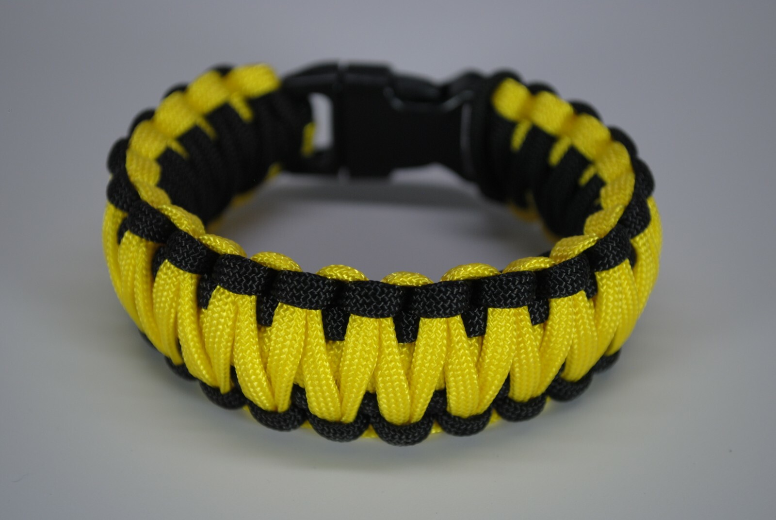 550 Paracord Survival Bracelet King Cobra Black/Yellow “Made in the USA”